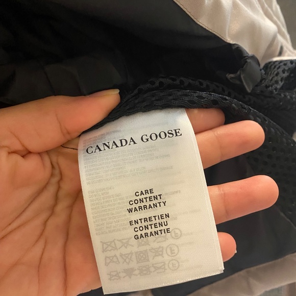 Canada Goose Parka - Picture 8 of 12